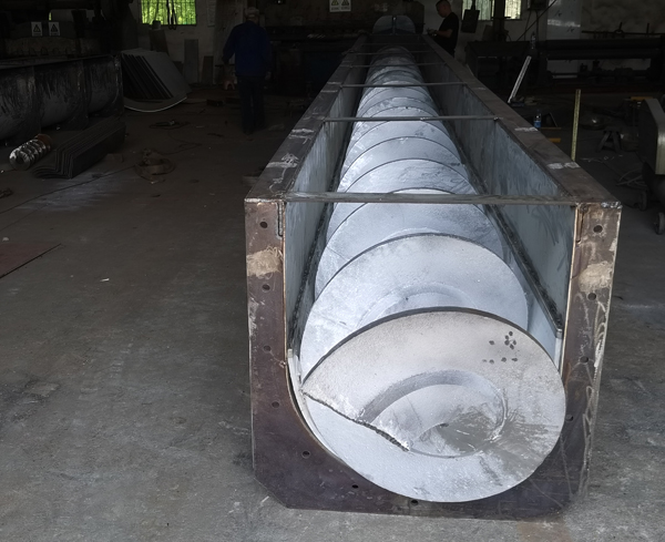 �o�S����ݔ�͙C